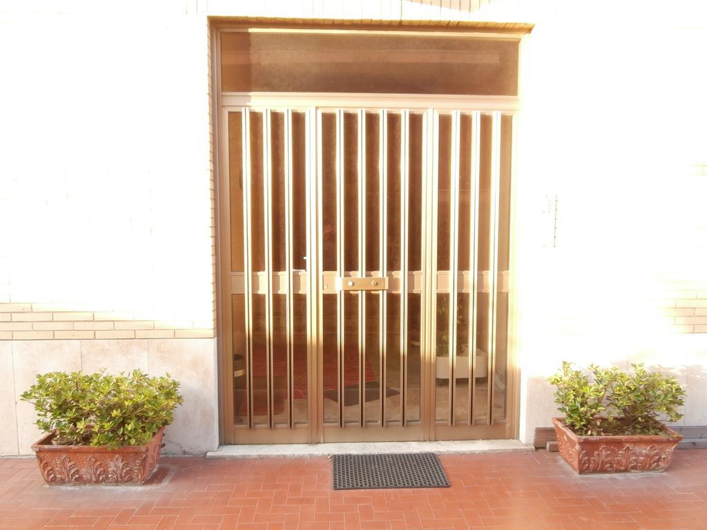 Charles'S House Vila Roma Exterior foto